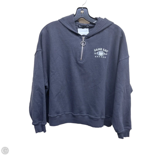 Sweatshirt Hoodie By Clothes Mentor In Grey, Size: M