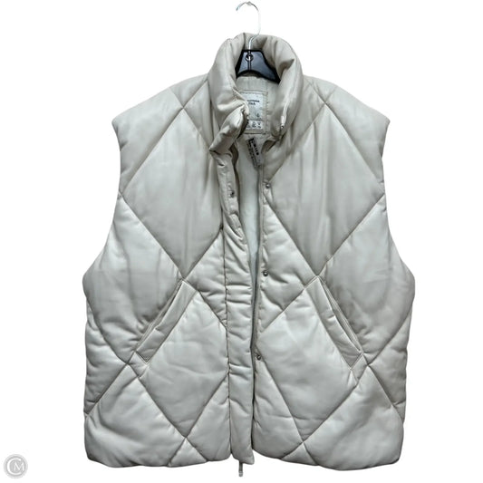Vest Puffer & Quilted By Abercrombie And Fitch In White, Size: Xl