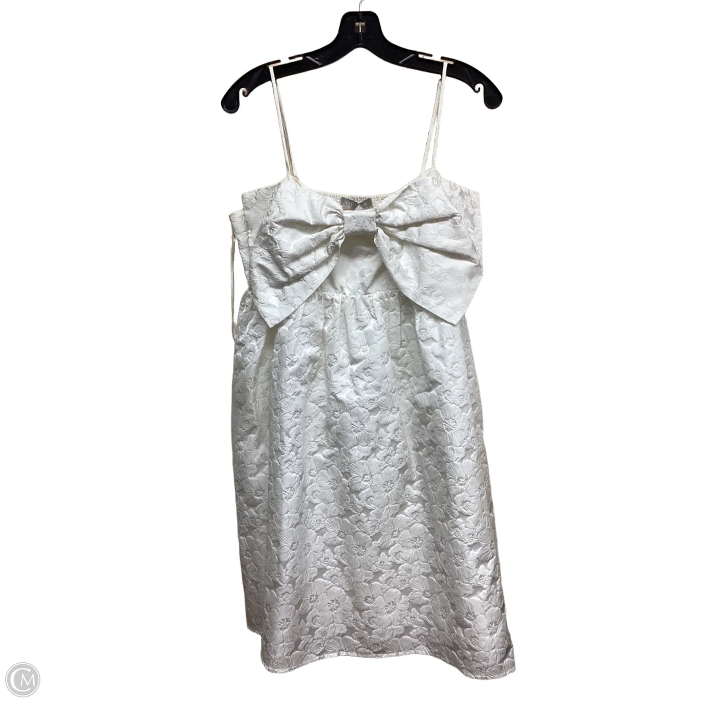 Dress Casual Short By Chelsea 28 In White, Size: L