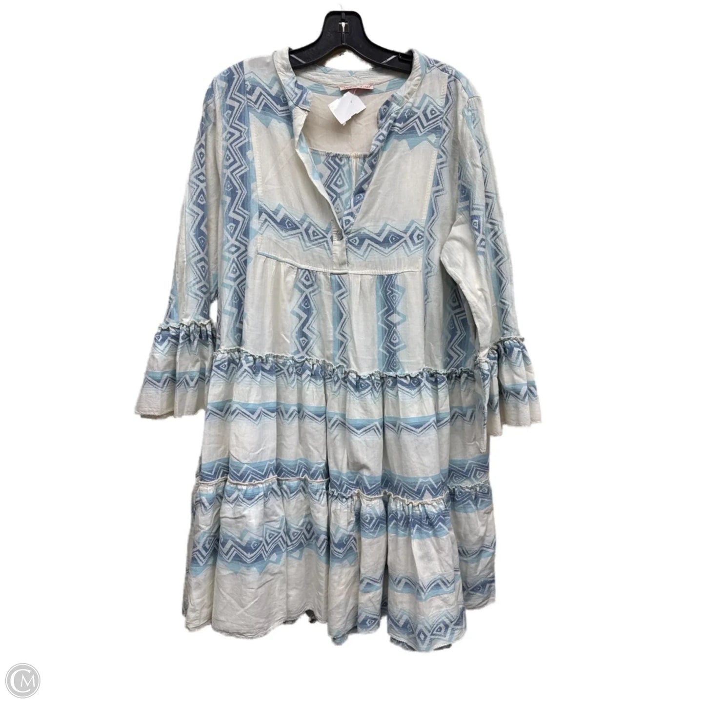 Dress Casual Short By Clothes Mentor In Blue & White, Size: M