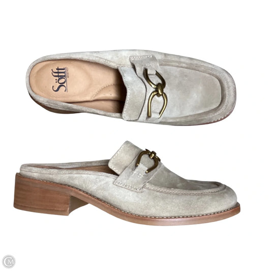 Shoes Flats By Sofft In Tan, Size: 7.5