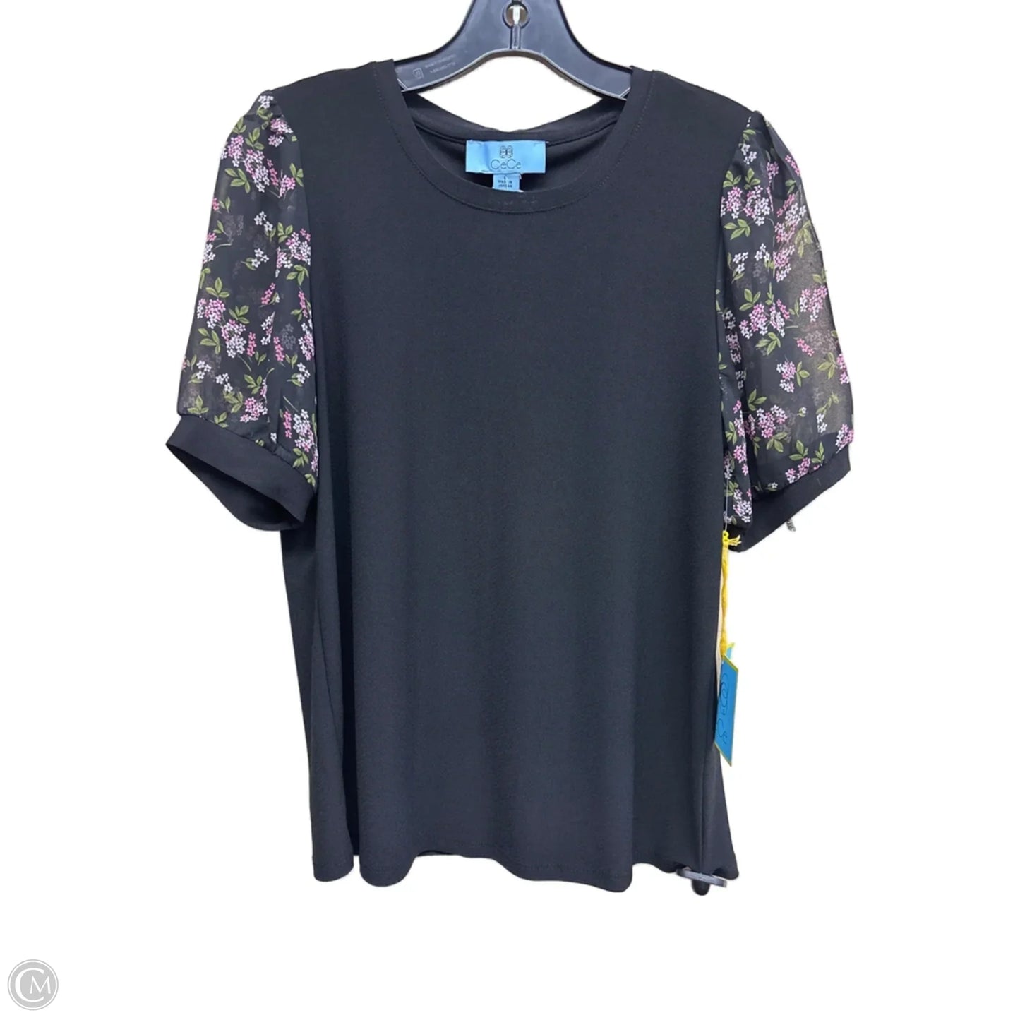 Top Short Sleeve By Cece In Black, Size: S