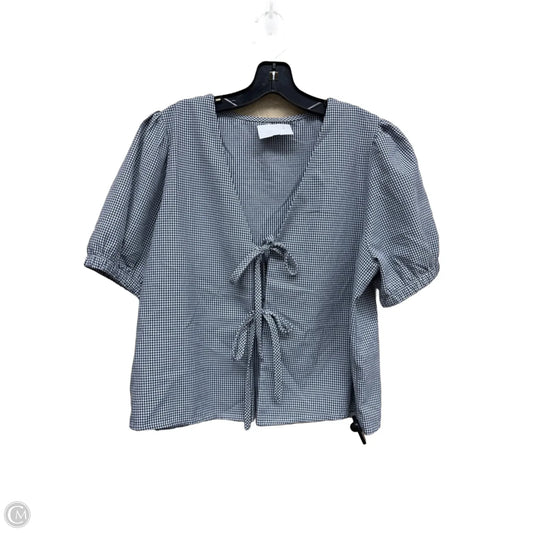 Top Short Sleeve By Clothes Mentor In Plaid Pattern, Size: L