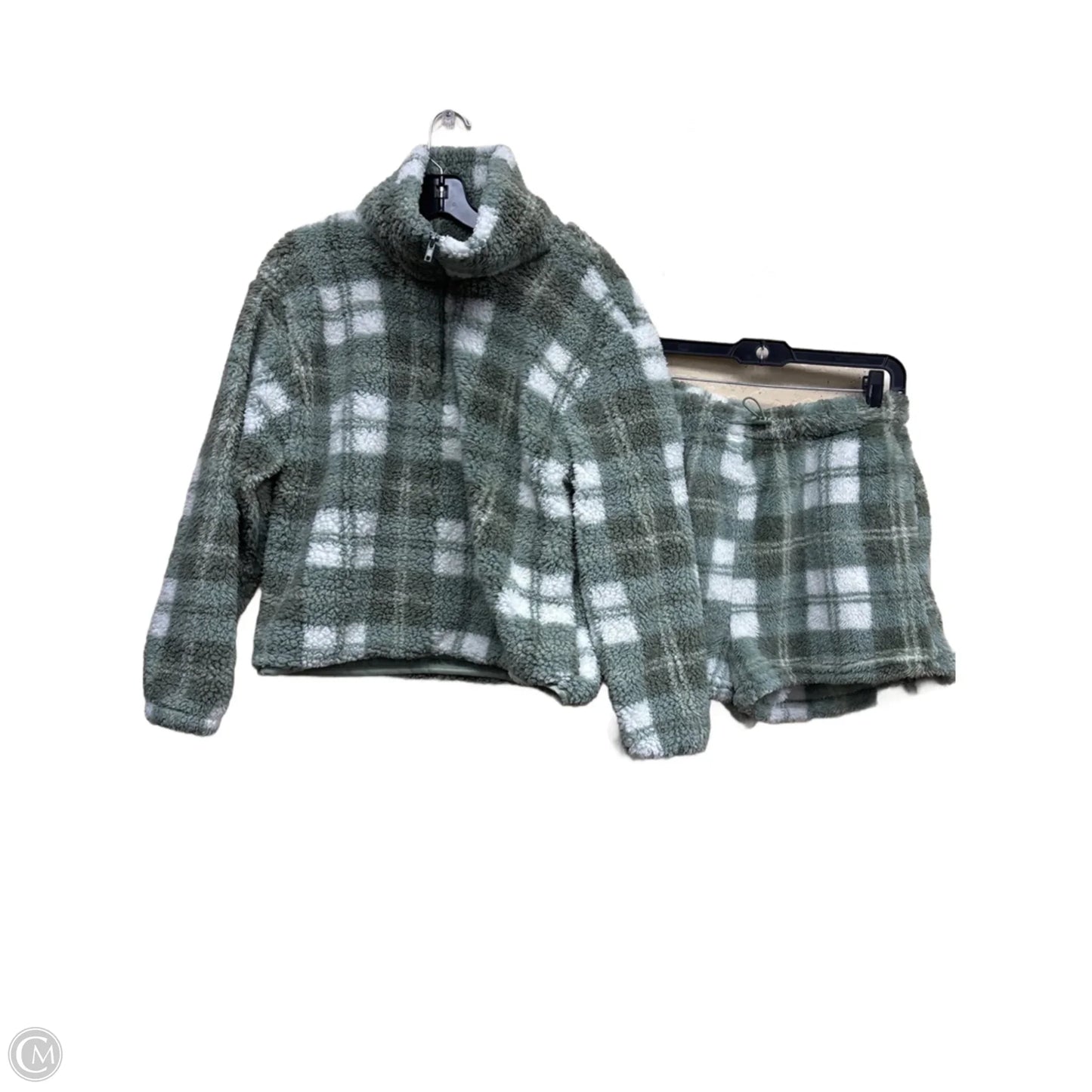 Shorts Set By Clothes Mentor In Green, Size: L