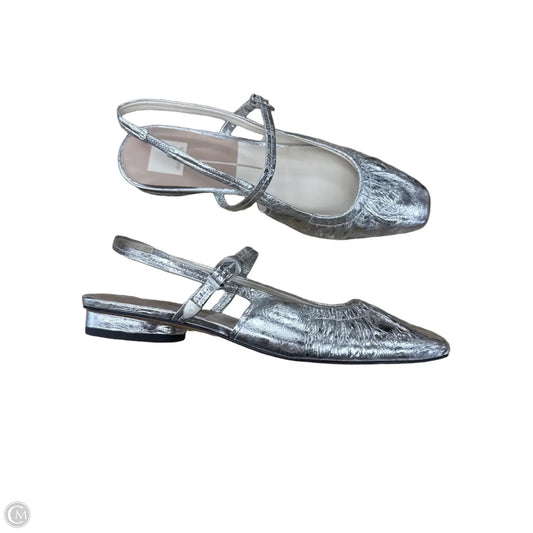 Shoes Flats By Dolce Vita In Silver, Size: 8