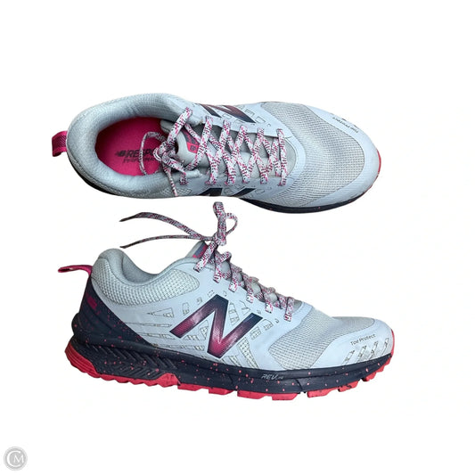 Shoes Athletic By New Balance In Grey, Size: 8