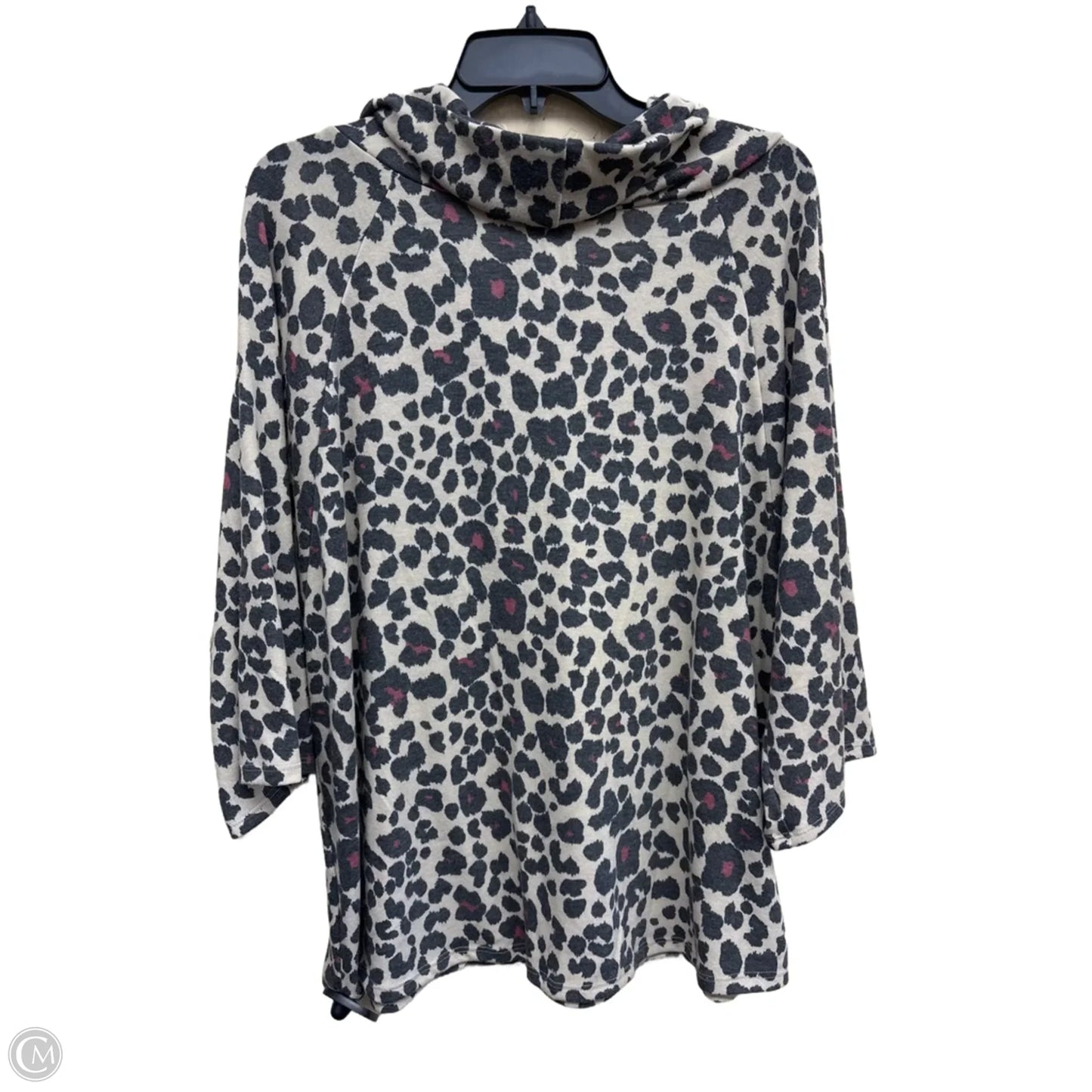 Top Short Sleeve By Clothes Mentor In Animal Print, Size: L