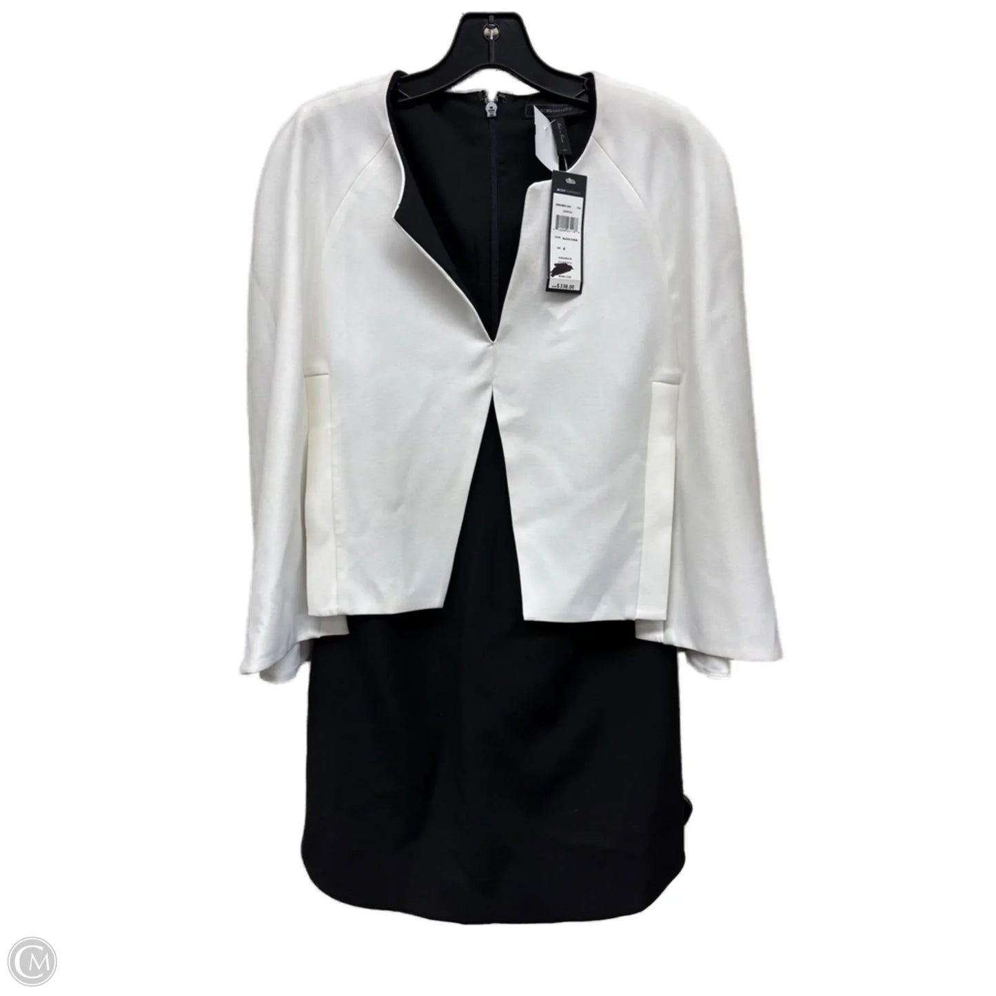 Dress Casual Short By Bcbgmaxazria In Black & White, Size: 4