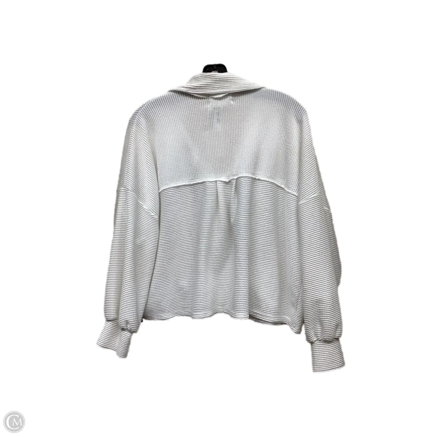 Top Long Sleeve By Clothes Mentor In White, Size: S