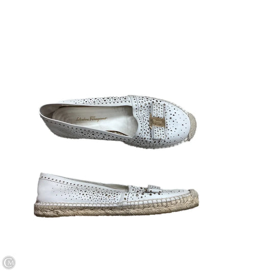 Shoes Designer By Ferragamo In Gold & White, Size: 9.5
