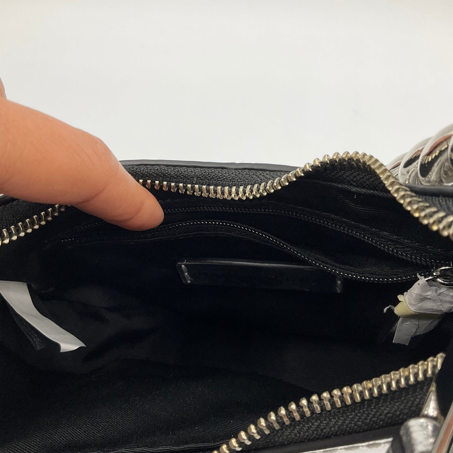 Handbag Luxury Designer By Marc Jacobs, Size: Small