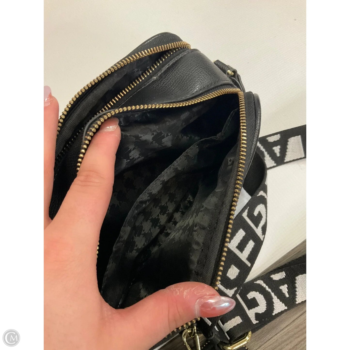 Crossbody Designer By Karl Lagerfeld, Size: Medium