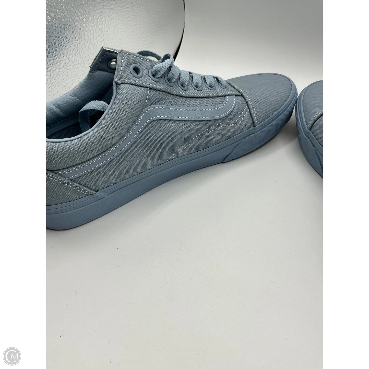 Shoes Sneakers By Vans In Blue, Size: 10.5