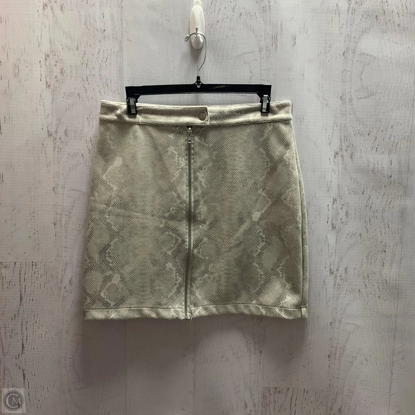 Skirt Mini & Short By Thread And Supply In Snakeskin Print, Size: M