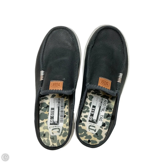 Shoes Flats By Hey Dude In Black, Size: 7
