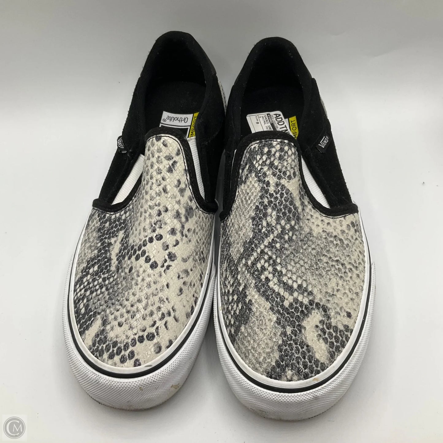 Shoes Sneakers By Vans In Animal Print, Size: 9
