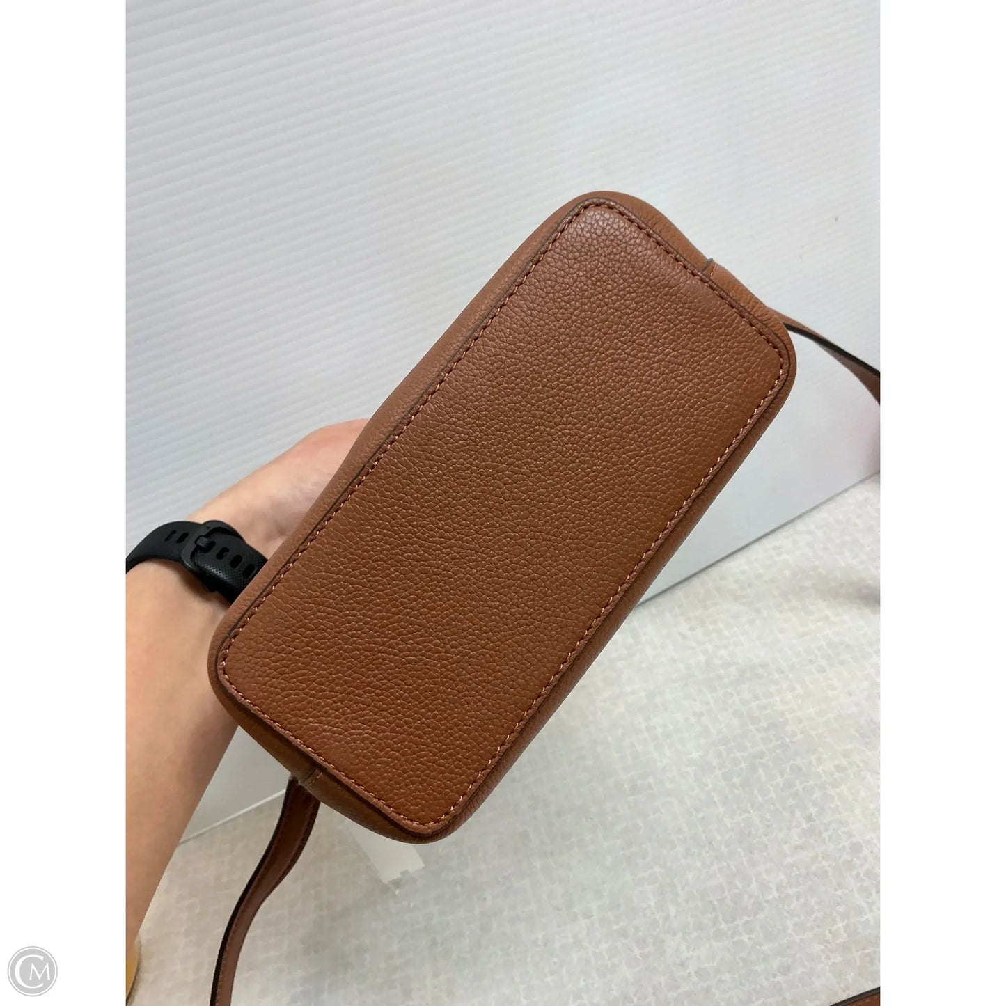 Crossbody Designer By Kate Spade, Size: Medium