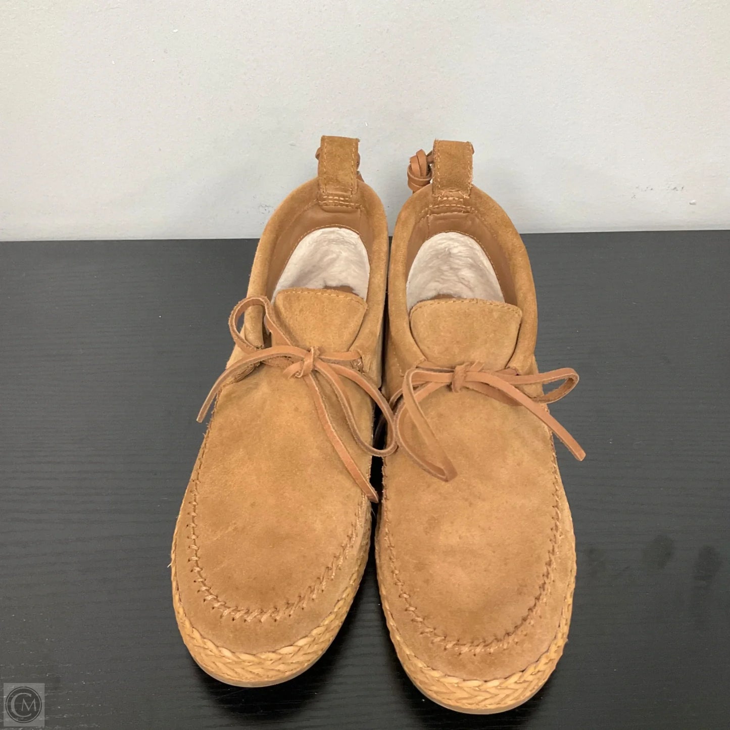 Shoes Designer By Ugg In Brown, Size: 8