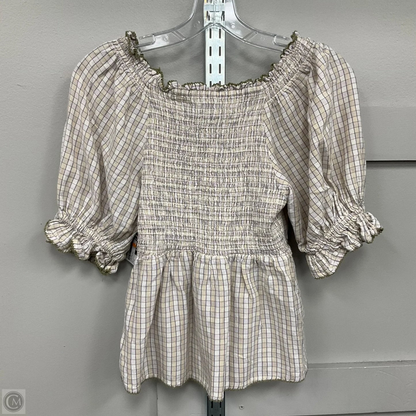 Top Short Sleeve By Old Navy In Plaid Pattern, Size: S