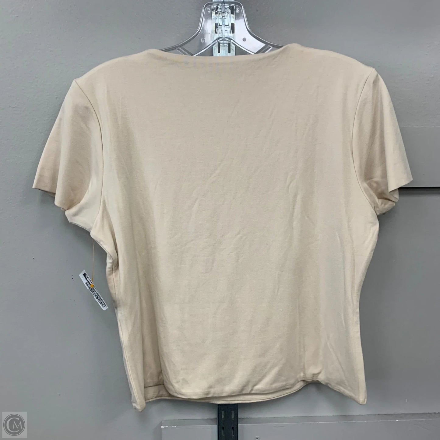 Top Short Sleeve Basic By Re Ona In Beige, Size: L