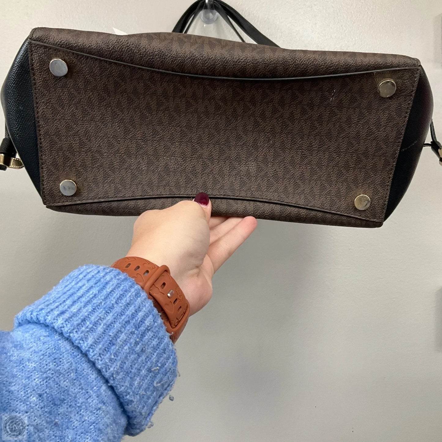 Handbag Designer By Michael Kors, Size: Medium