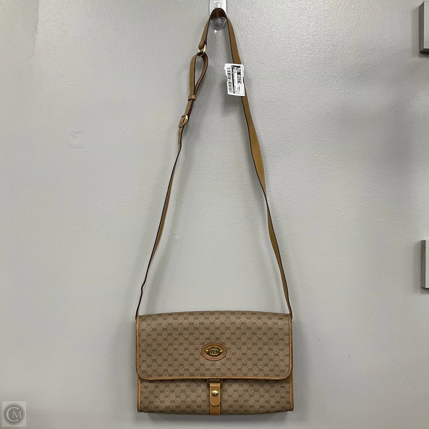 Crossbody Luxury Designer By Gucci, Size: Small