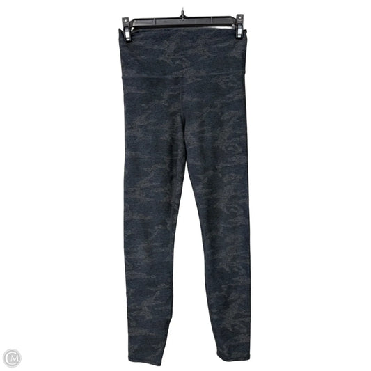 Athletic Leggings By Vuori In Camouflage Print, Size: Xs