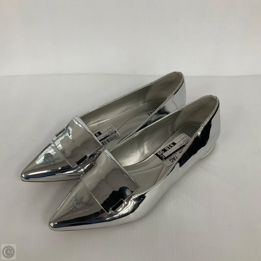 Shoes Flats By Alfani In Silver, Size: 7