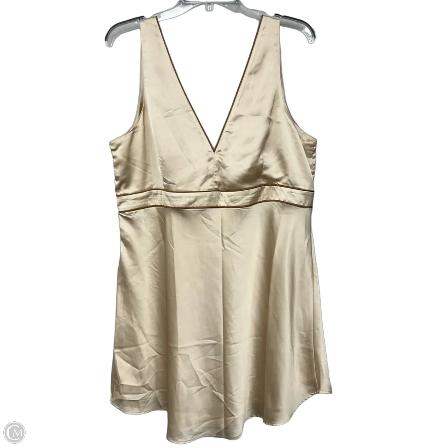 Dress Casual Short By Abercrombie And Fitch In Beige, Size: Xlp