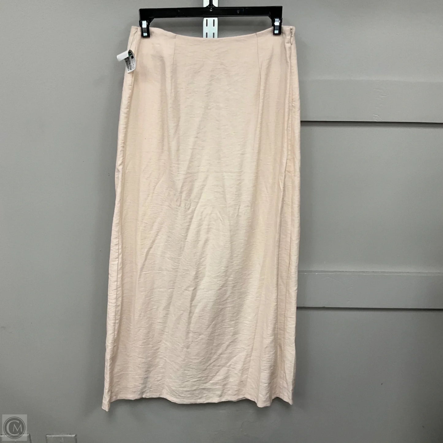 Skirt Mini & Short By Paper Crane In Cream, Size: M