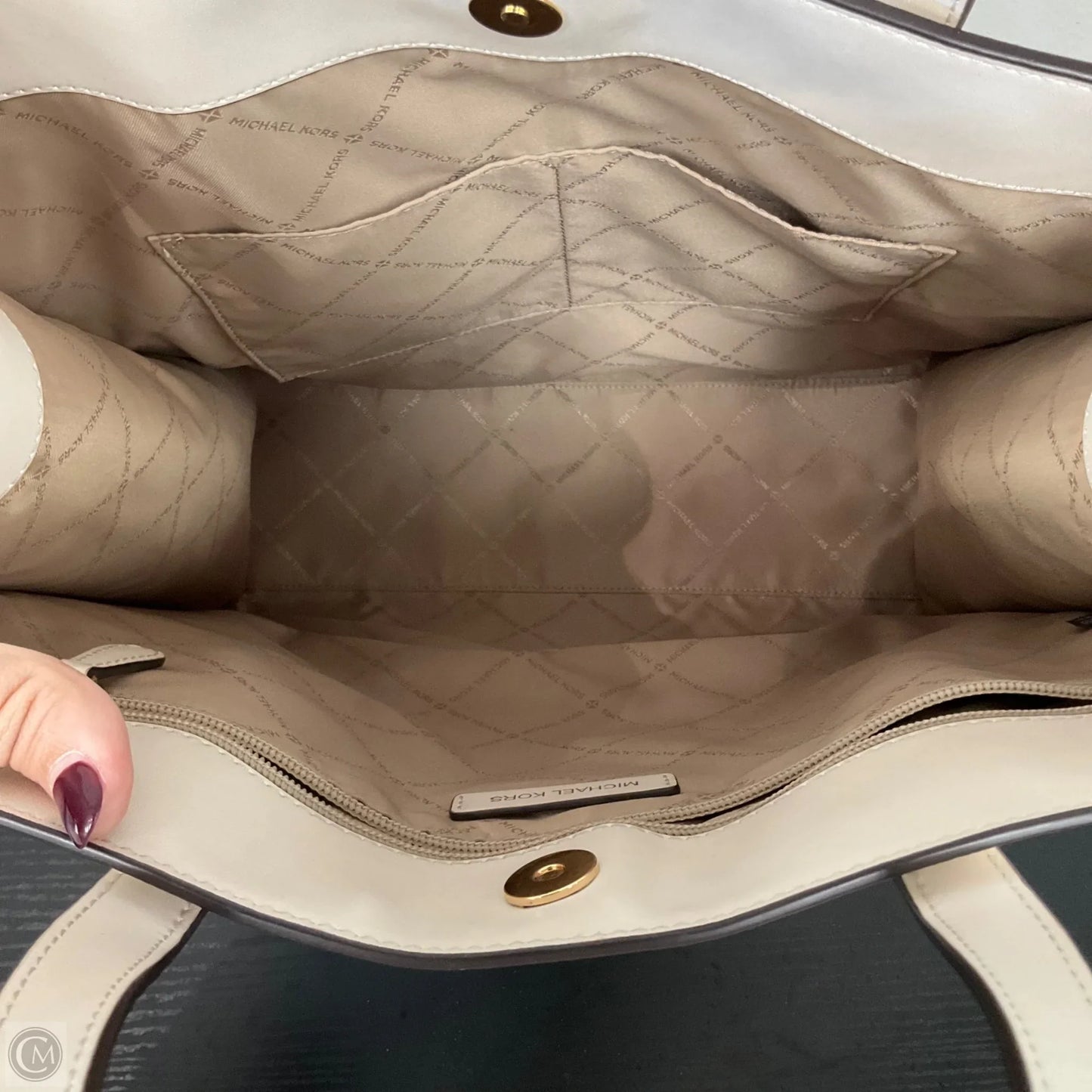 Handbag Designer By Michael Kors, Size: Large