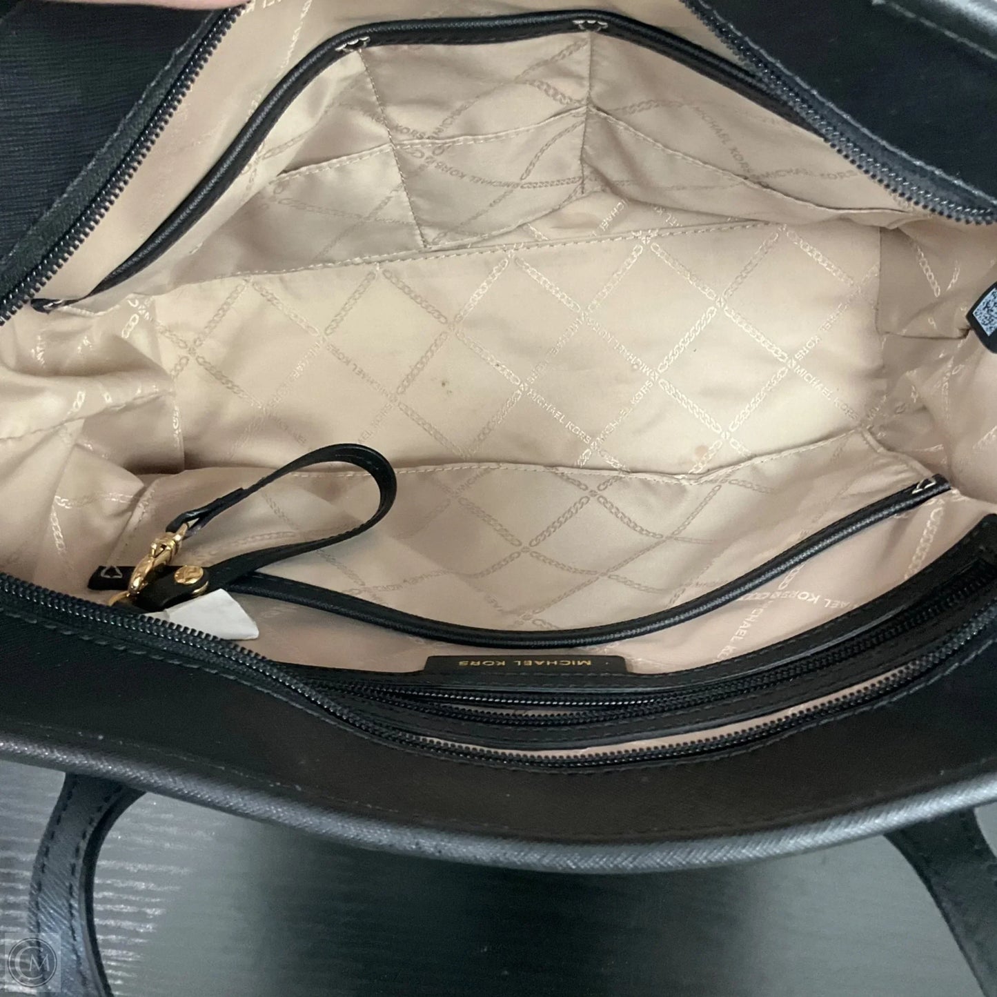 Handbag Designer By Michael Kors, Size: Medium