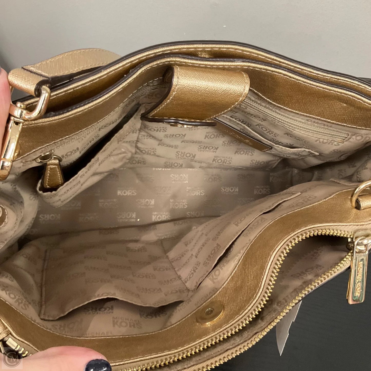 Handbag Designer By Michael Kors, Size: Medium