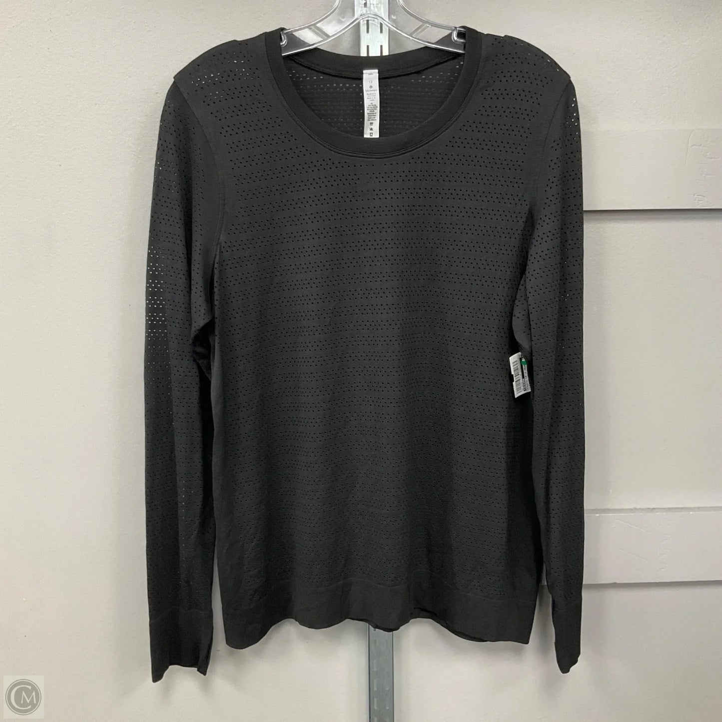 Athletic Top Long Sleeve Crewneck By Lululemon In Black, Size: 12