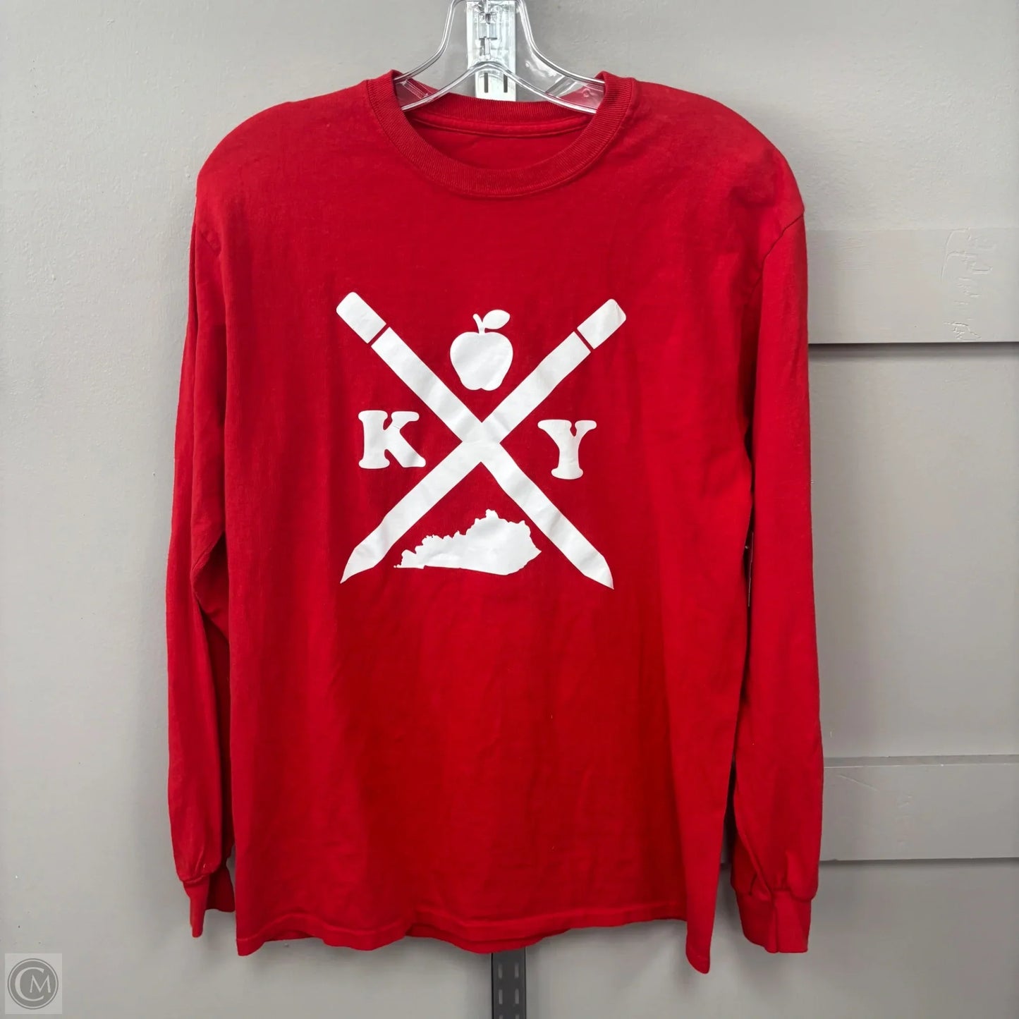 Top Long Sleeve By Clothes Mentor In Red, Size: M