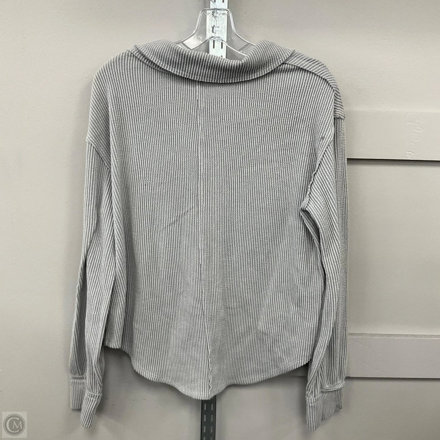 Top Long Sleeve By Altard State In Grey, Size: M