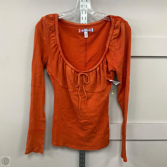 Top Long Sleeve By Urban Outfitters In Orange, Size: L
