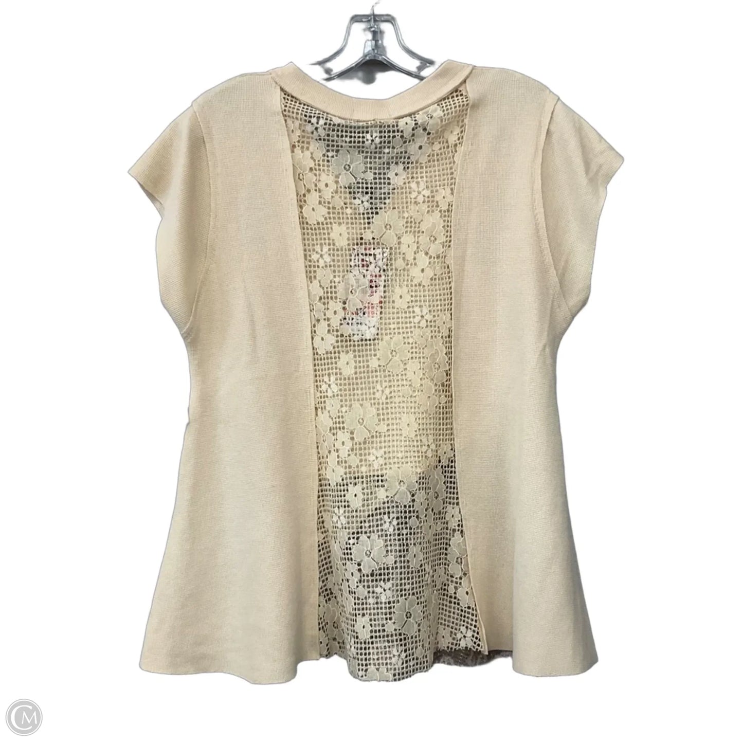 Top Short Sleeve By Gimmicks In Beige, Size: S