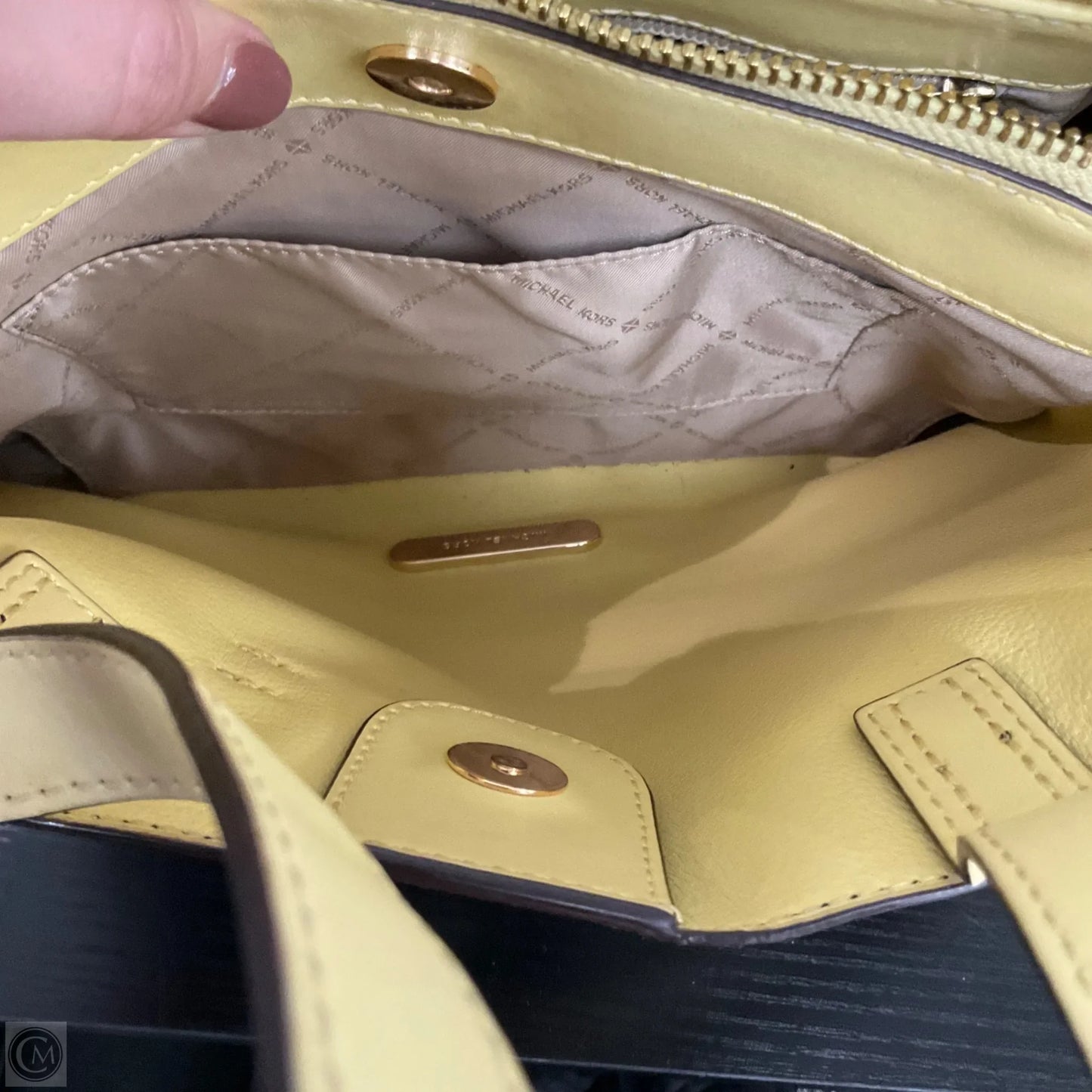 Handbag Designer By Michael Kors, Size: Medium