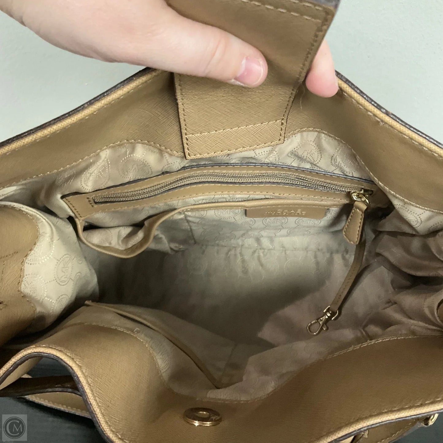 Handbag Designer By Michael Kors, Size: Large