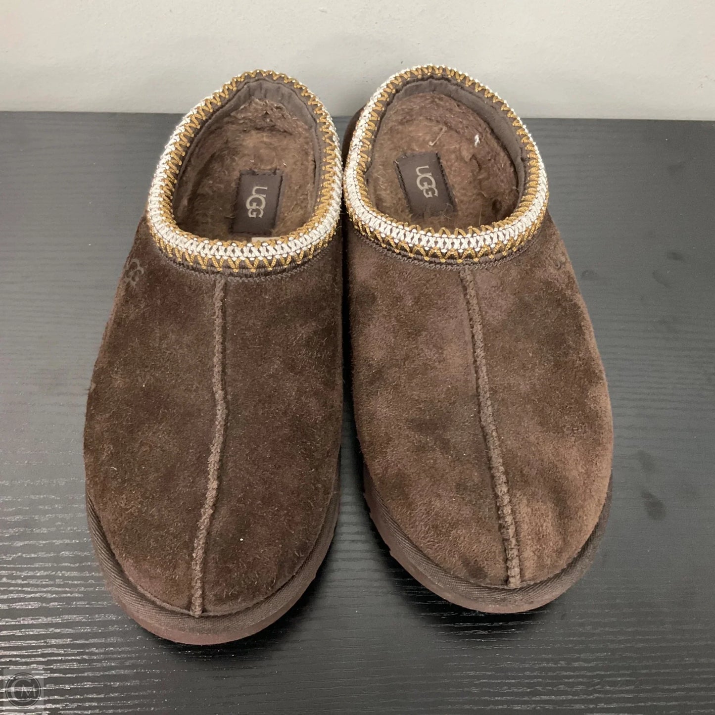 Shoes Designer By Ugg In Brown, Size: 9