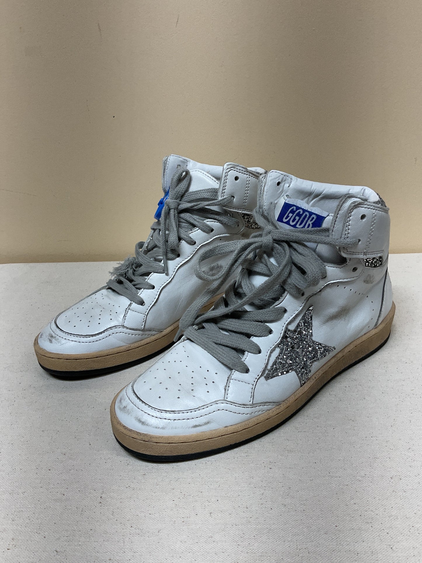 Shoes Luxury Designer By Golden Goose In White, Size:7