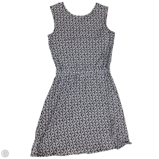 Dress Casual Short By Athleta In Geometric Pattern, Size: M