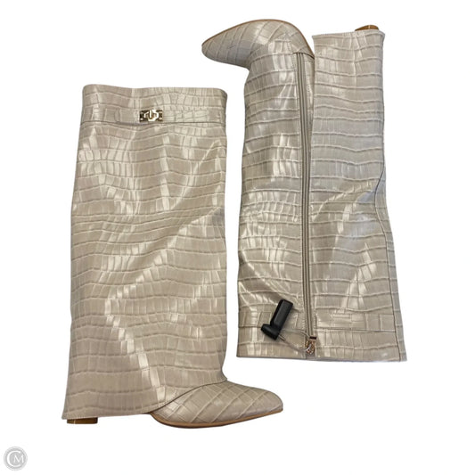 Boots Knee Heels By Fashion Nova In Tan, Size: 8
