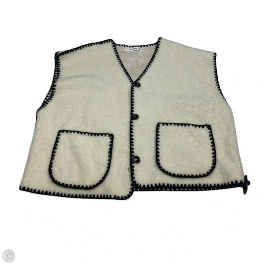 Vest Faux Fur & Sherpa By In The Beginning In Cream, Size: M