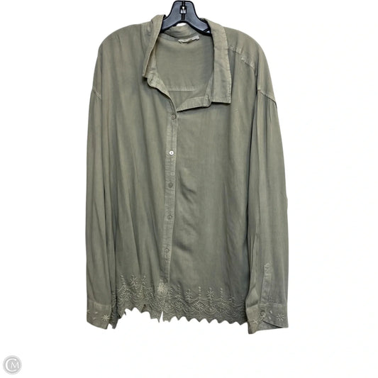Top Long Sleeve By Solitaire In Green, Size: 3x