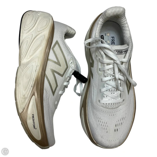 Shoes Athletic By New Balance In White, Size: 9