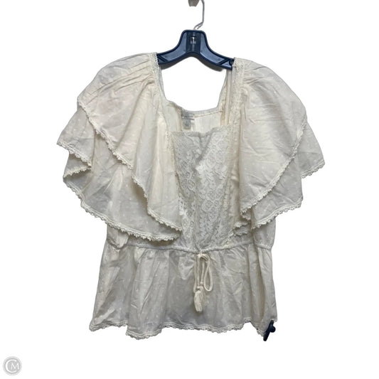 Top Short Sleeve By Cato In Cream, Size: L