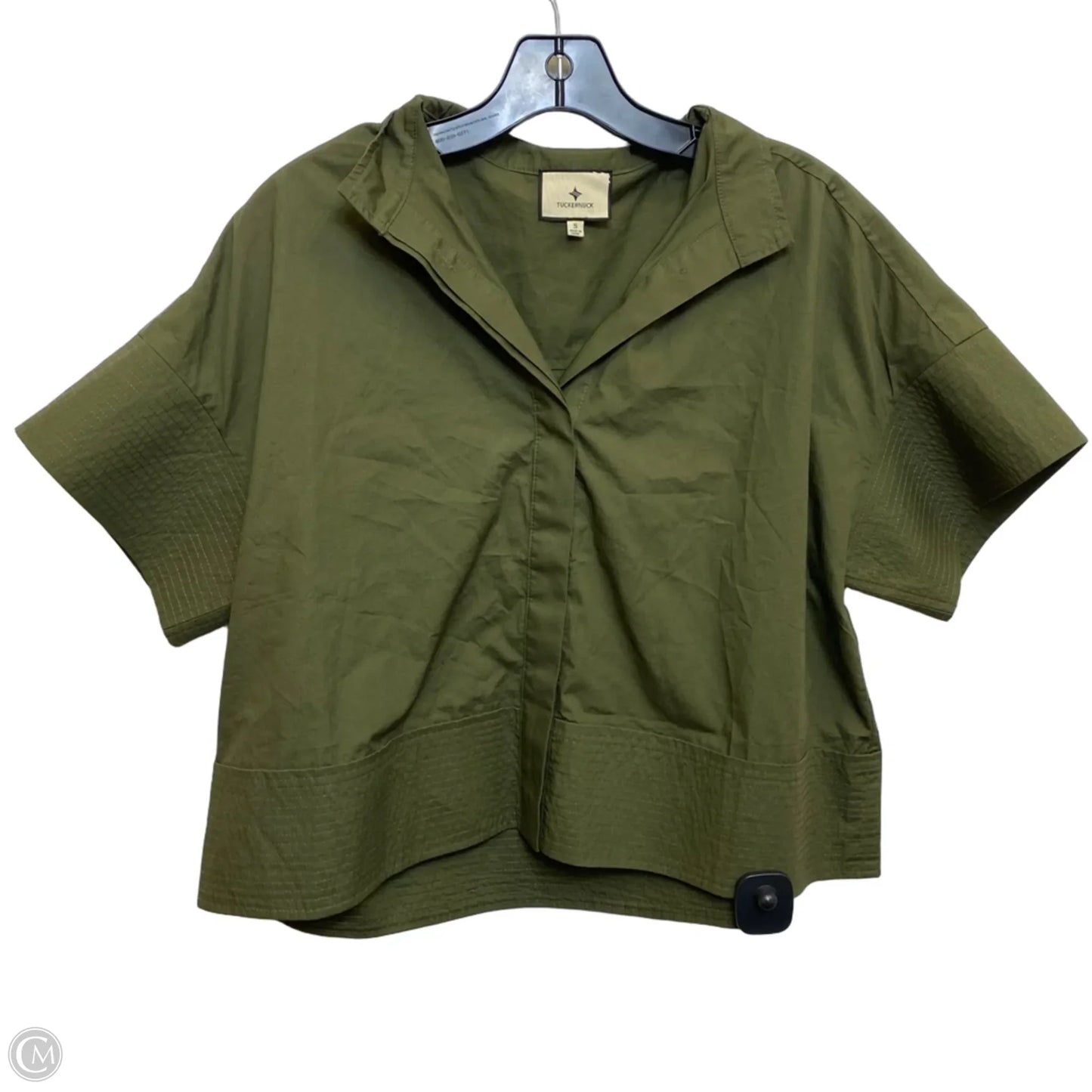 Top Short Sleeve Designer By Tuckernuck In Green, Size: S