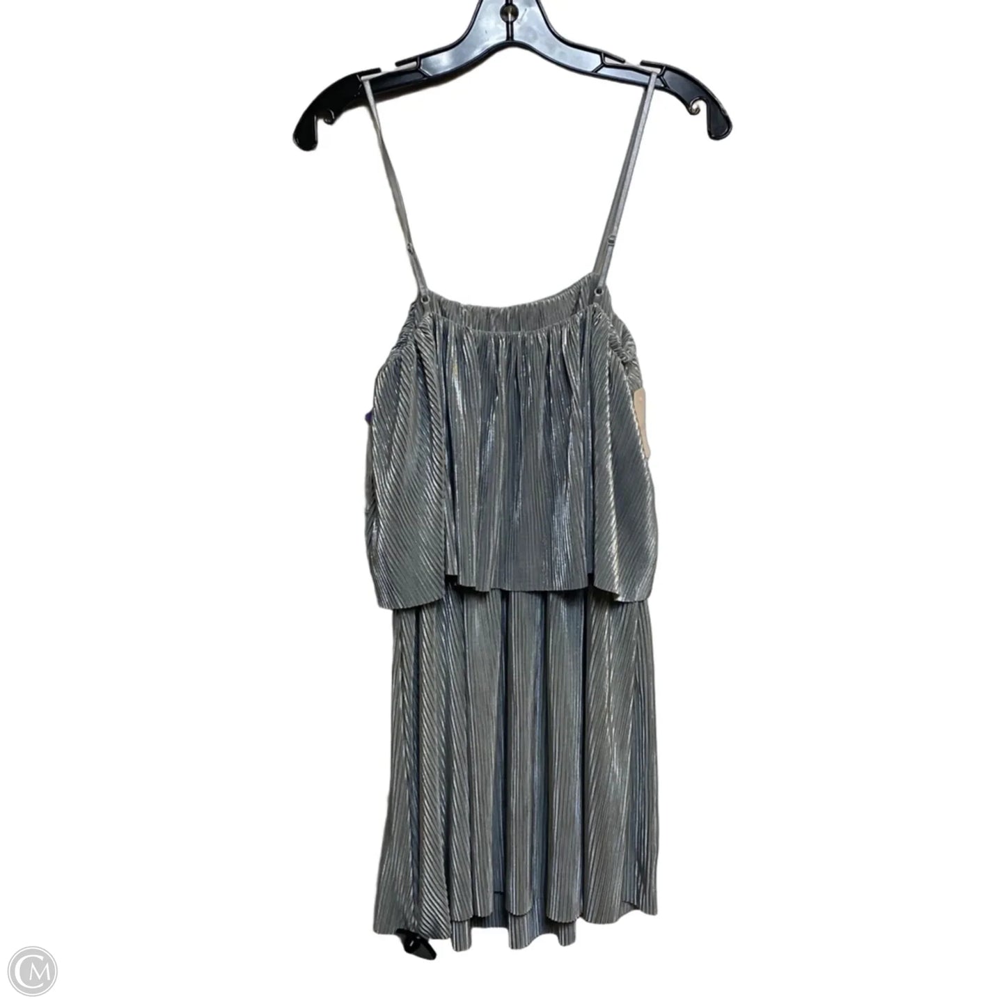 Dress Casual Short By Timing In Silver, Size: M